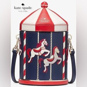 Kate Spade Winter Wonders 3D Carousel Crossbody Bag NWT & sealed in Packaging! 🤡